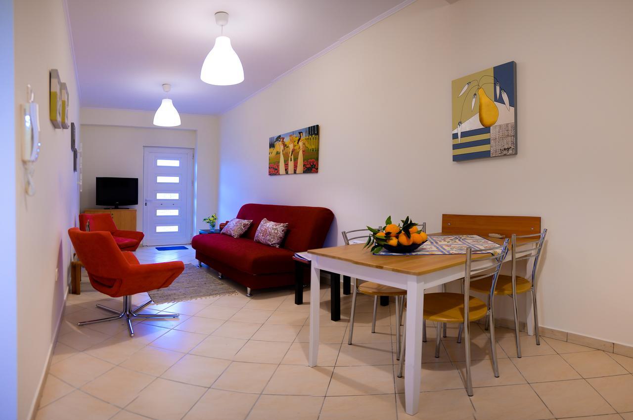 Patras Palm Tree Apartment Exterior photo
